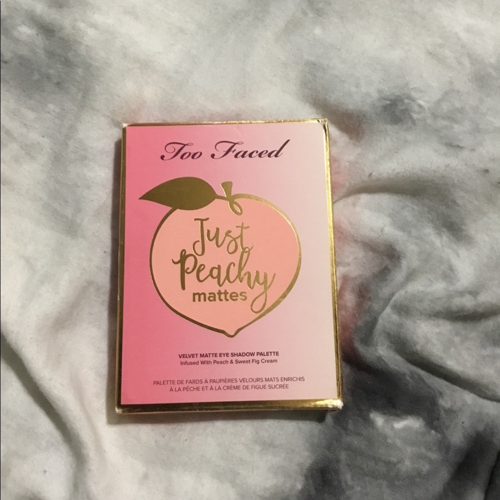 Too Faced Just Peachy Mattes